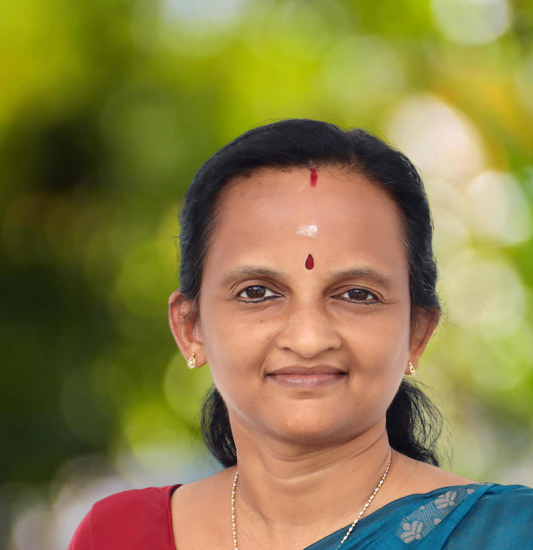 Dr. NISHA R