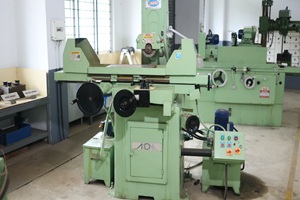 Surface Grinding Machine