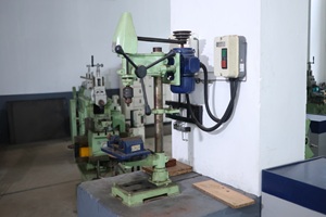 Upright Drilling Machine