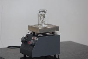 Remi -Magnetic Stirrer with Hot Plate