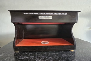 Optical Flat and Monochromatic Light Unit