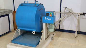 Abrasion Testing Machine