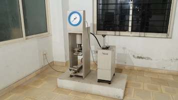 Flexural Strength Testing Machine