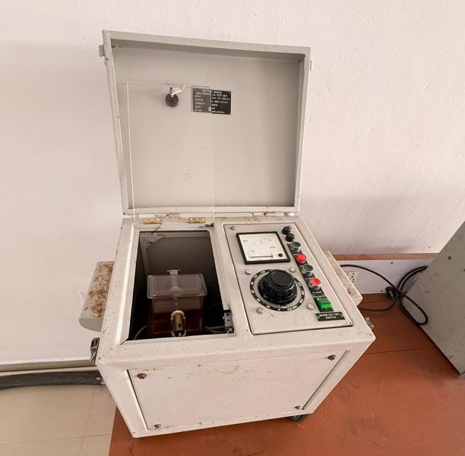 Transformer oil test kit